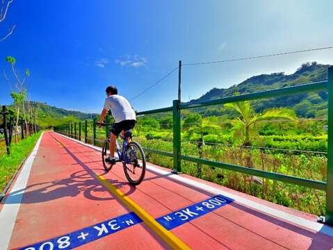 草湖溪自行車道
