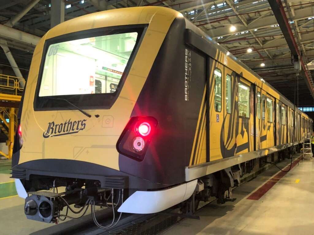 中捷與中信兄弟攜手打造-猛瑪-鋼鐸拉王者列車-將於4月2日啟航