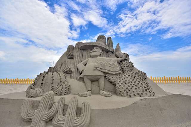 来台中大安赏沙雕望眼看世界-展开-异国风情-感官之旅