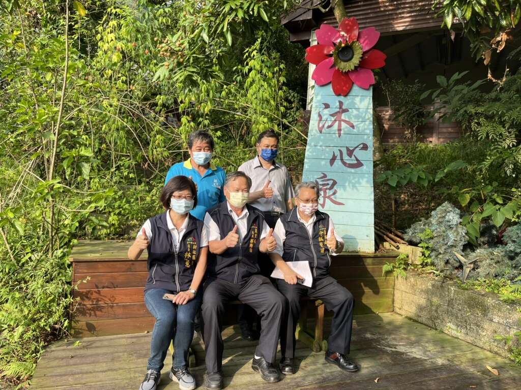 令狐副市長昨日造訪沐心泉休閒農場