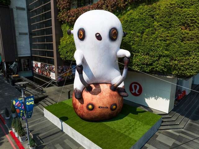 外星鬼怪-狀元-與他的坐騎-草地-可愛又療癒