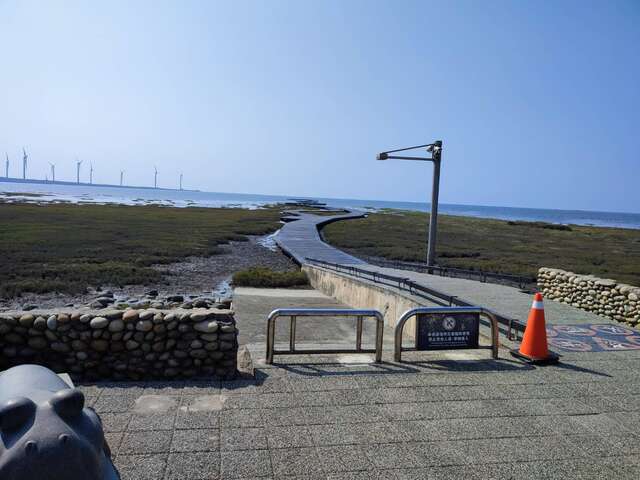 高美濕地木棧道維護施工-僅10月22-23日開放使用