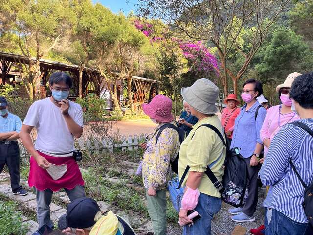 在地業者導覽解說