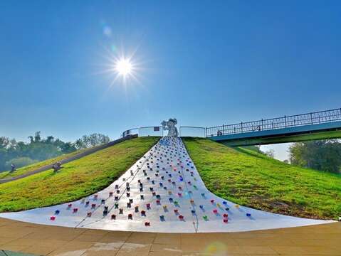 台中水資中心設遊戲區-咖啡廳-鄰避設施蛻變親子景點