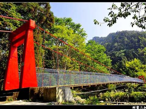 大雪山休閒農業區-雪山吊橋美景