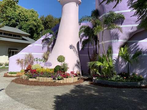 新社圓環附近的中興嶺停車場改頭換面