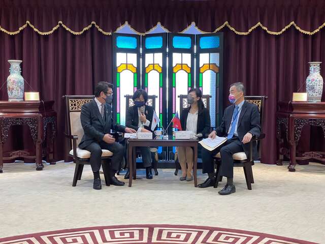 名古屋市議會日台議員聯盟會長藤田和秀拜會中市府-盼強化交流