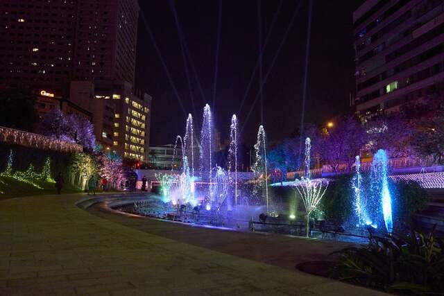 柳川更將重現進化版華麗水舞燈光秀20