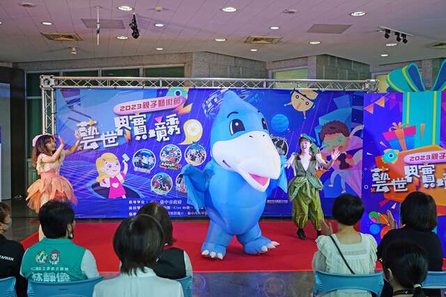 如果兒童劇團-帶來小小恐龍迷最愛的-小恐龍勇闖牛仔鎮