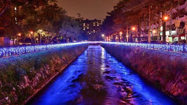 綠川興大段-學府路-忠明南路-搭配巧思設置燈飾