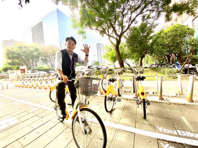 台中市政府交通局長葉昭甫表示-市長盧秀燕推行youbike落實低碳交通超前達標