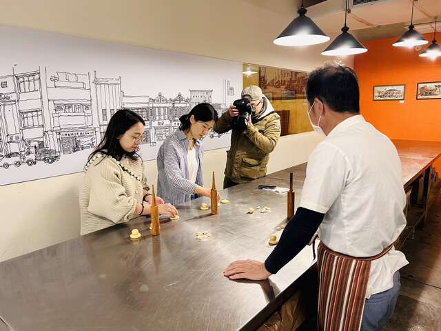 製作台中太陽餅