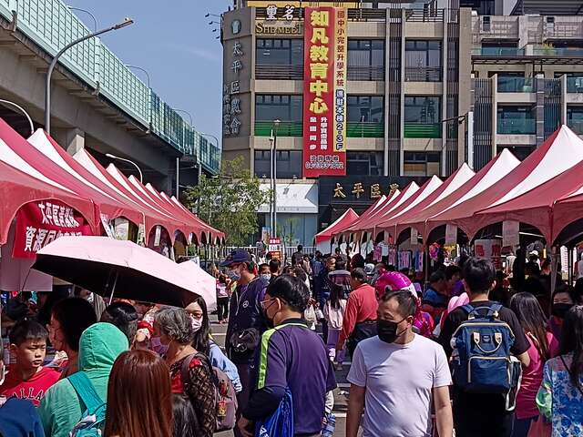 參訪民眾絡繹不絕