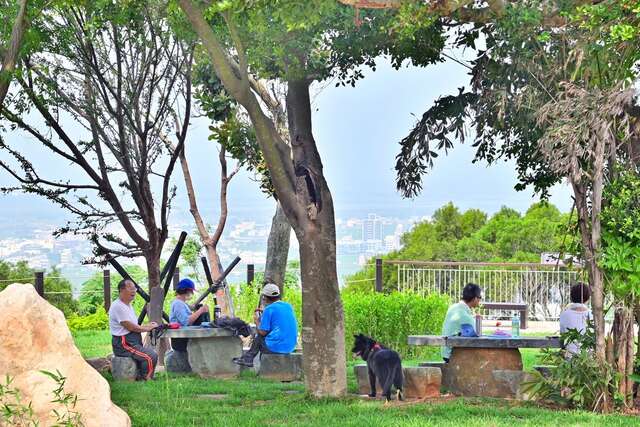 观景平台休憩区