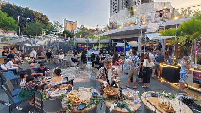 搭配創意餐飲打造複合式的展演空間