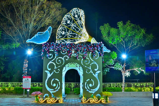 2024石冈花漾艺术灯节