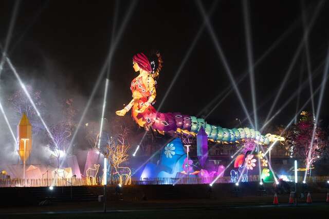 全台唯一移動式主燈連夜趕工_0_0