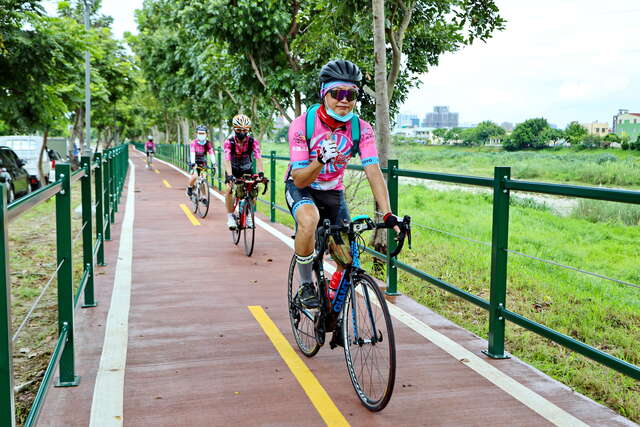 草湖溪自行车道_0