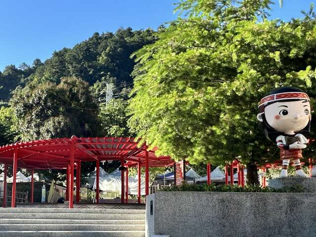 谷關溫泉廣場泡腳池門首