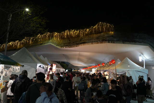 揪马吉市集人气强强滚