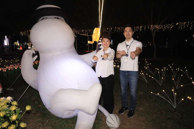 蒋市长强调-中台湾灯会办得非常成功-主灯秀规划细致-结合在地特色与国际规格-堪称世界级水准-直呼-金马熊赞