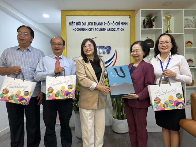 拜会胡志明市旅游协会