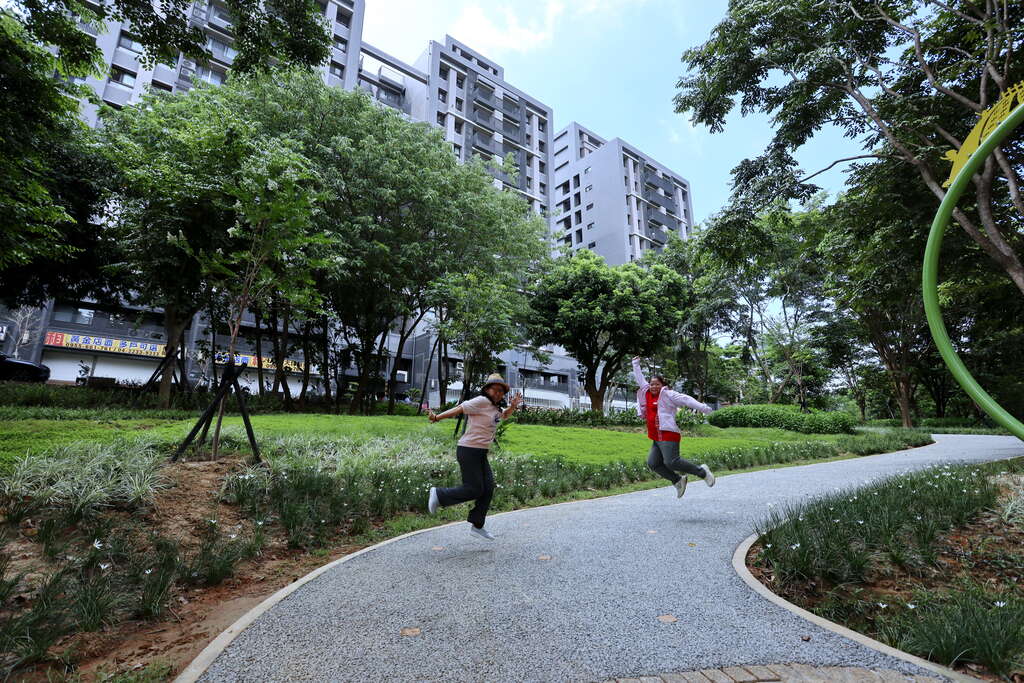大雅中科公園綠帶串接工程完工照