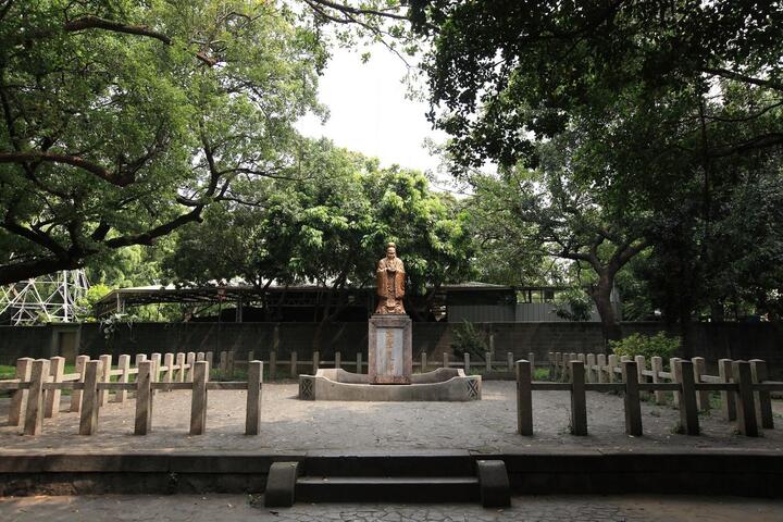 台中公园-雕像
