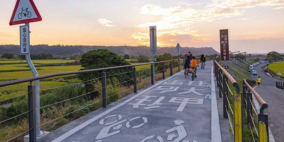 甲后線自転車道