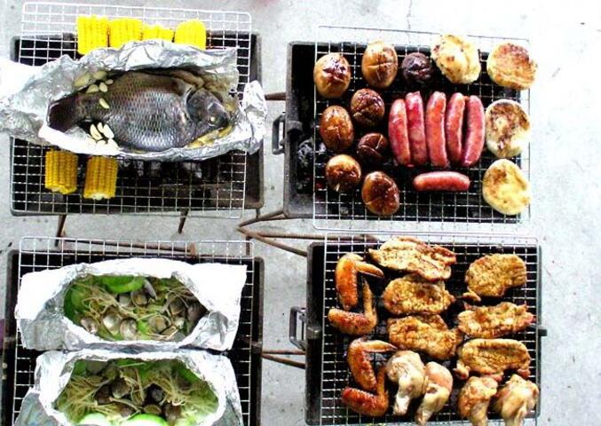 木匠租车烤肉休闲广场-各式烤肉食材(海鲜、香肠、鸡肉)