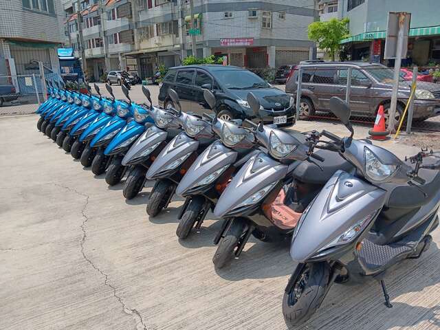 美濕地機車租車行，目前已承受超過全世界60個國家以上，目前是台灣中部區域，接受度最大外國人客源之租機車店家