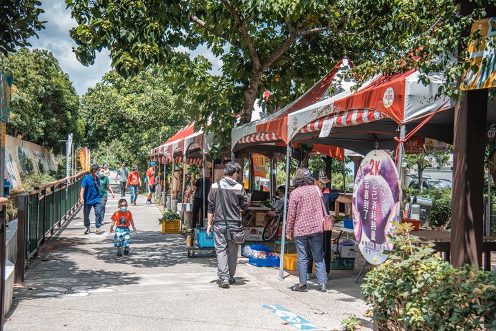 到 #虎腳庄農夫市集 採買在地好味道!/