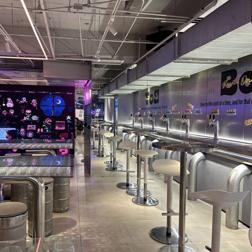 延續爵士音樂節的輕鬆氛圍,讓我們繼續微醺感受台中的夜!