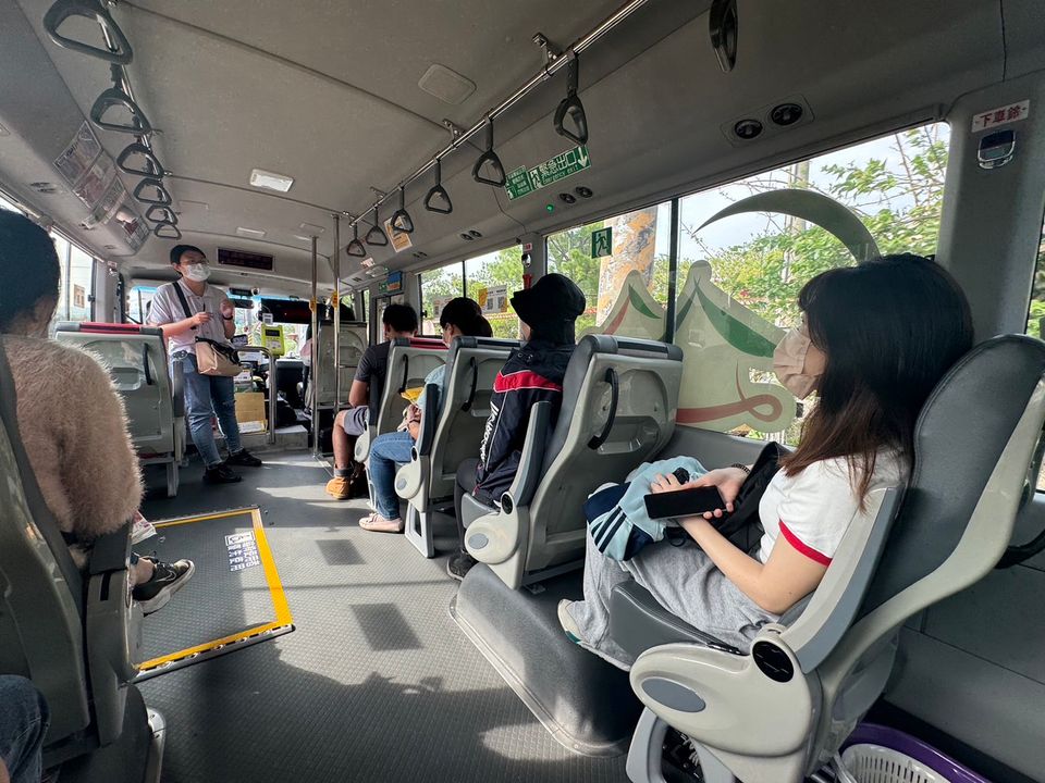 \搭好行后里乐骑乘,中社花市赏缤纷/