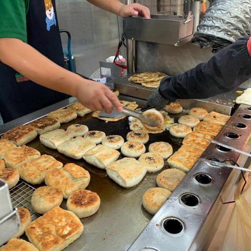 走訪擁有多項文史藝文的「文化小城」,尋找伴隨書香的美食好滋味