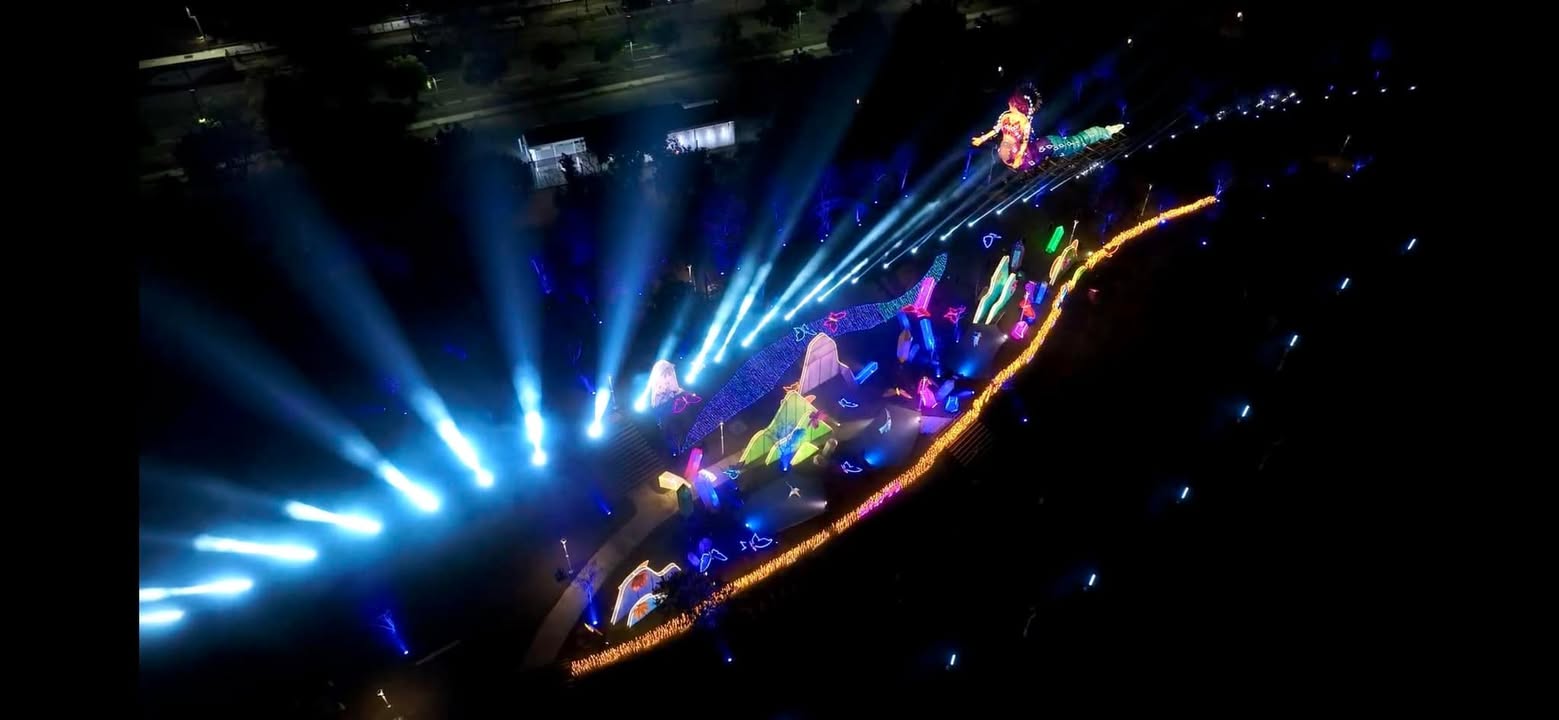 \#2025中台湾元宵灯会✨实景照片抢先看👀女娲主灯/