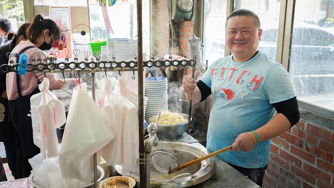 \來清⽔吃早餐嚐遍在地美食,體⼒滿點high翻浮現祭 /