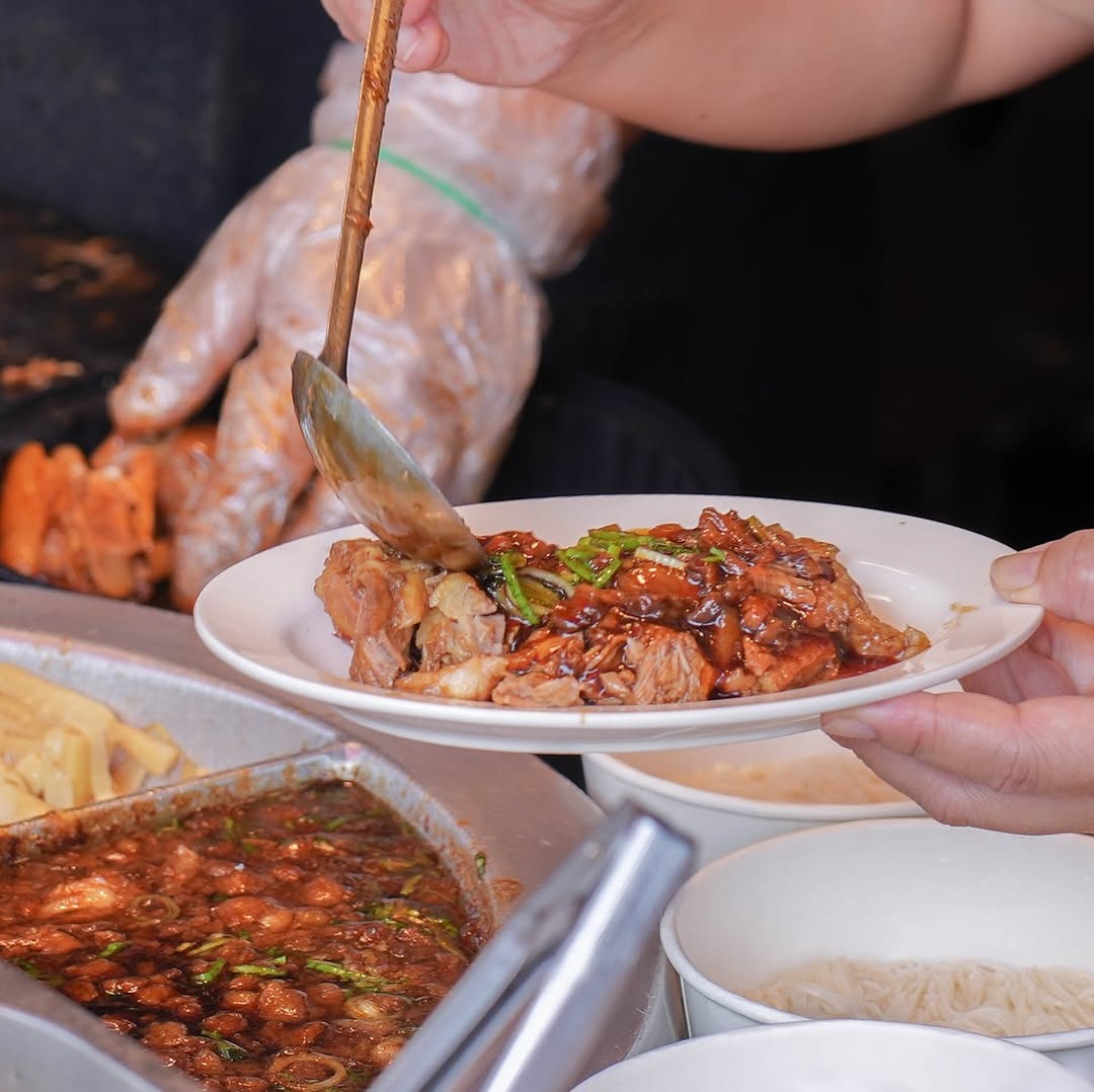 台湾味代表🥢卤肉饭吃透透,3间台中超人气卤肉饭!