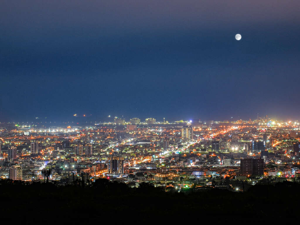 中秋夜必走行程 🌌台中賞月推薦夜景景點