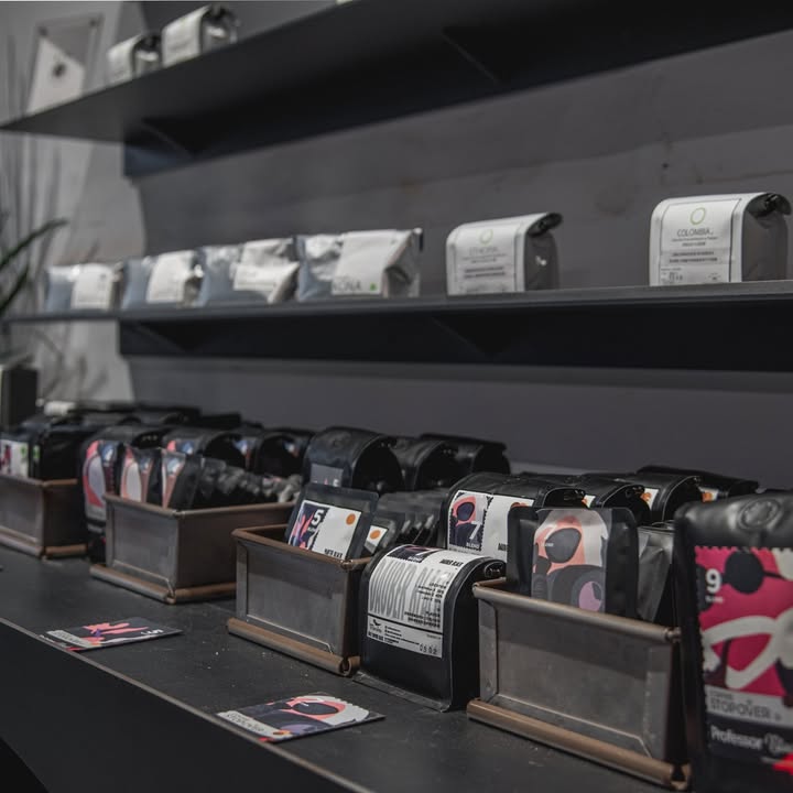 \爵士音符中品味時光,老宅裡的爵士時光 🎶台中咖啡廳精選/