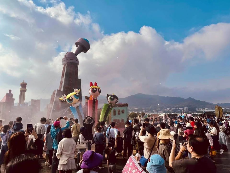 🌸2025臺中國際花毯節🌸現場直擊!!!