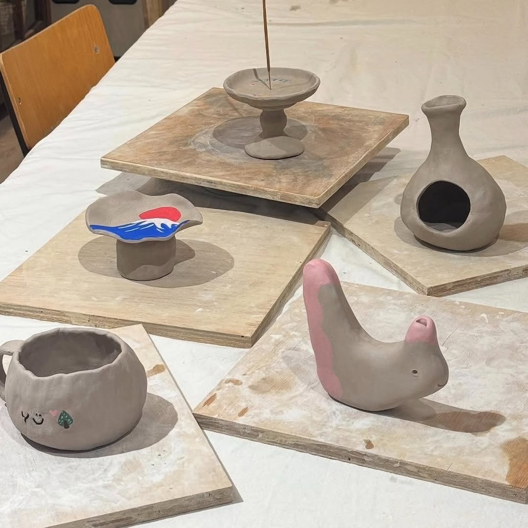 指尖與陶土的對話，捏出日常裡的小溫度，最chill陶藝時光☕️