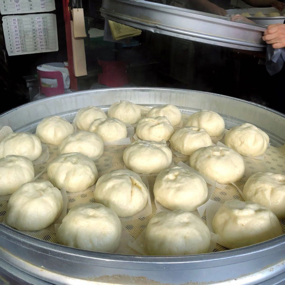 在山谷燈光閃耀的夜裡，來一趟貼心暖胃的谷關美食之旅吧 🍲