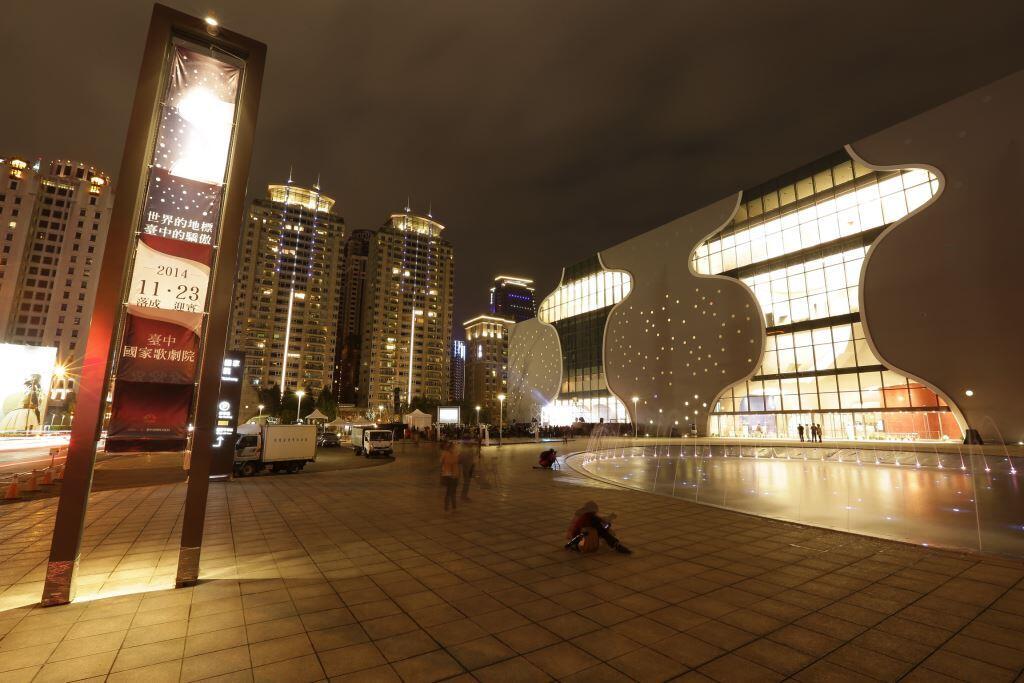 台中花都艺术节 缤纷可期