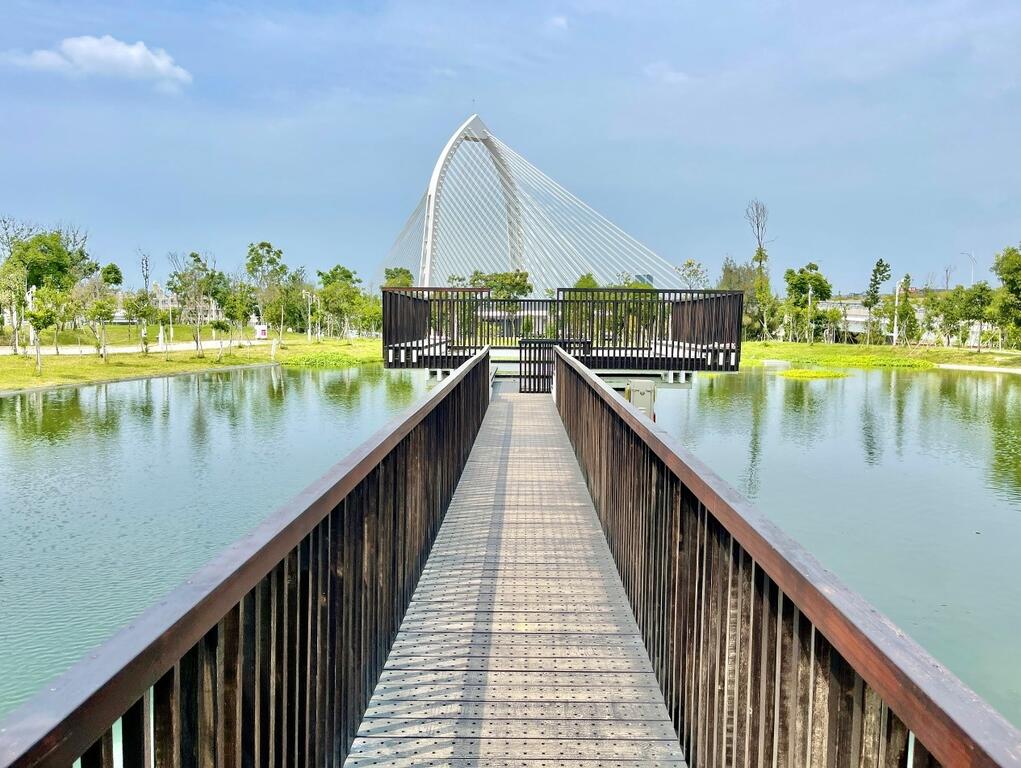 台中中央公园内，有许多网美打卡景点。（图／摄影：吴冠影）